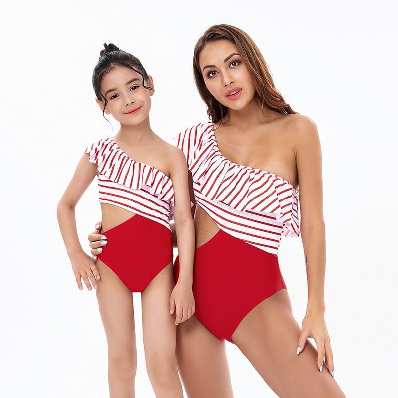 Best Mommy and Me Swimsuits