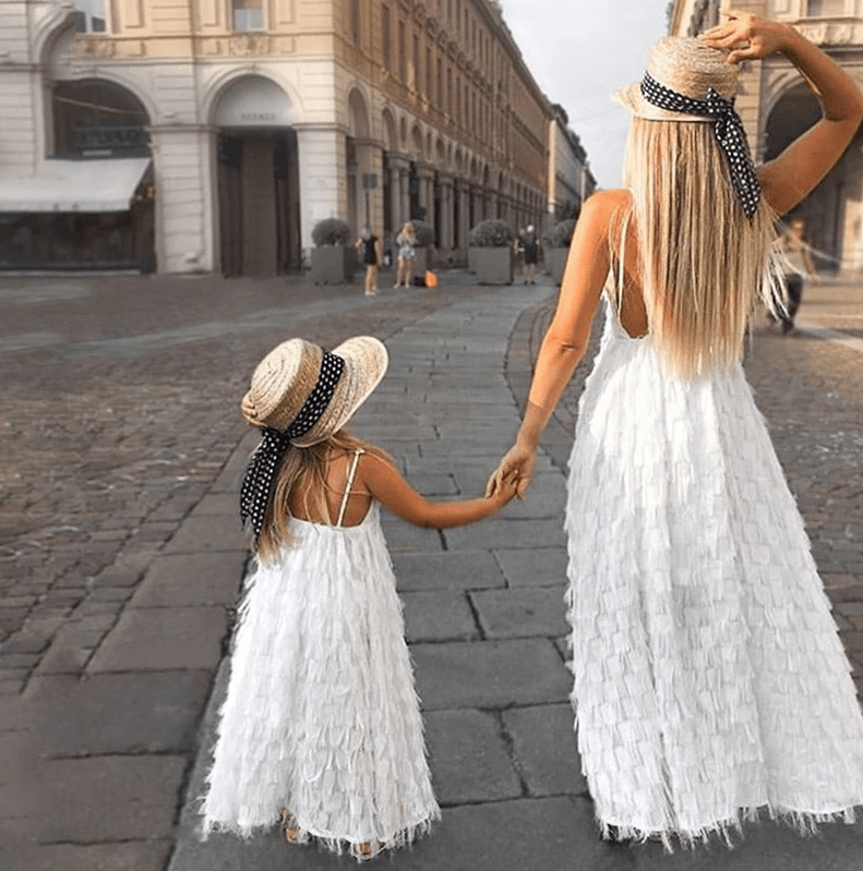 Mother and daughter matching wedding dresses hot sale